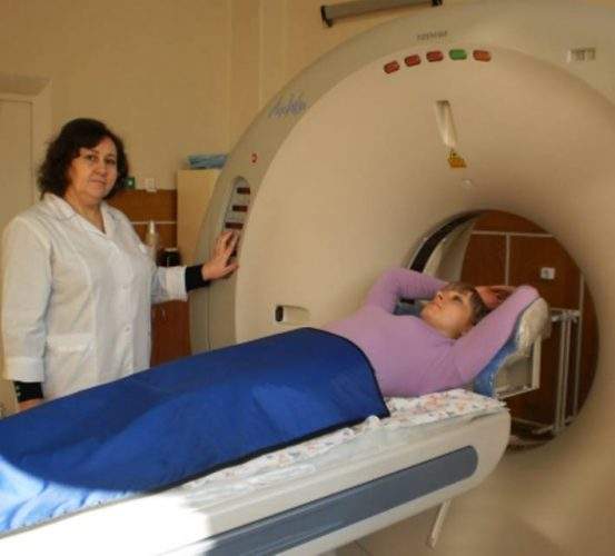 Dlya-podtverzhdeniya-diagnoza-mogut-naznachat-KT-ili-MRT.-Istochnik-medbook.propto.ru_.jpg